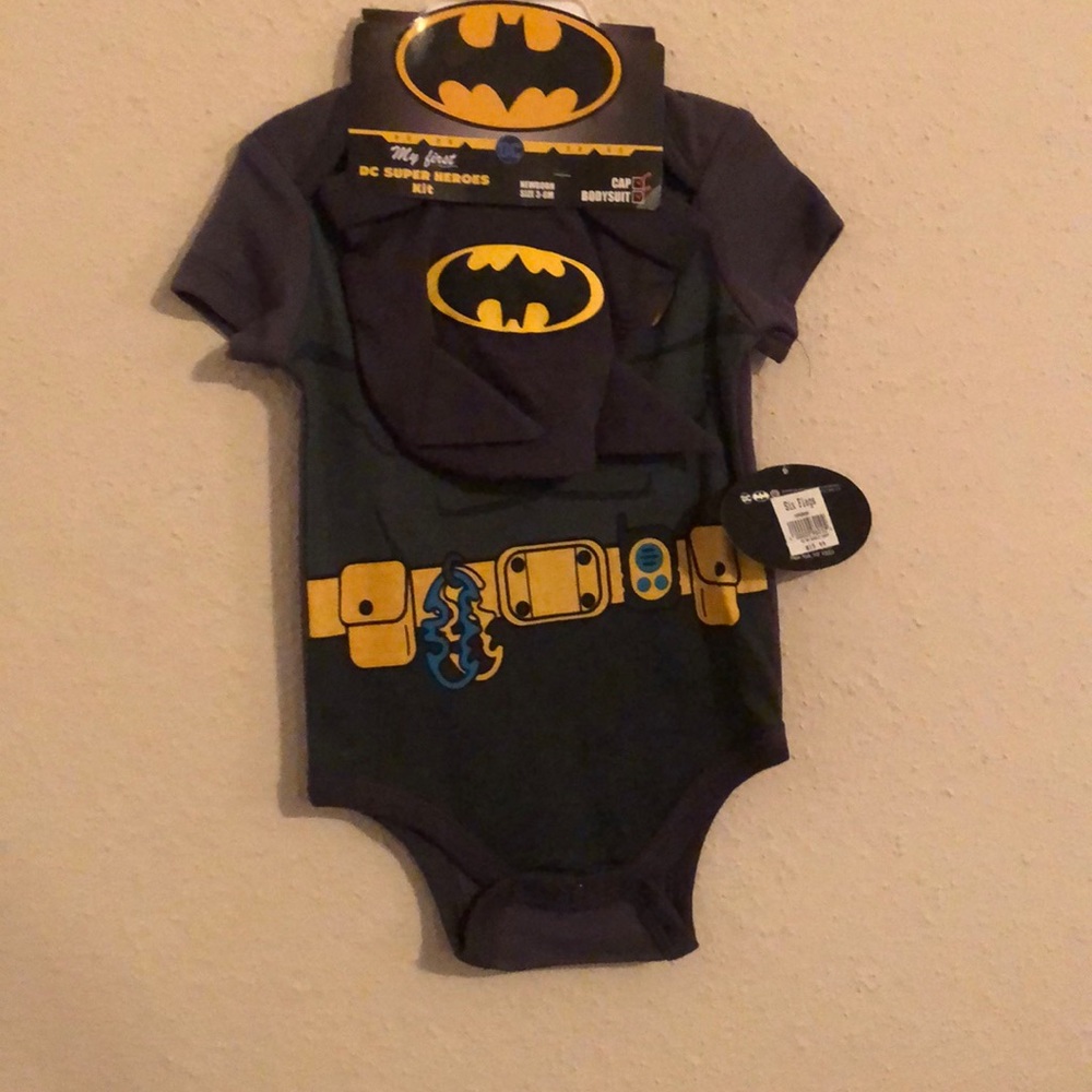 Costume
